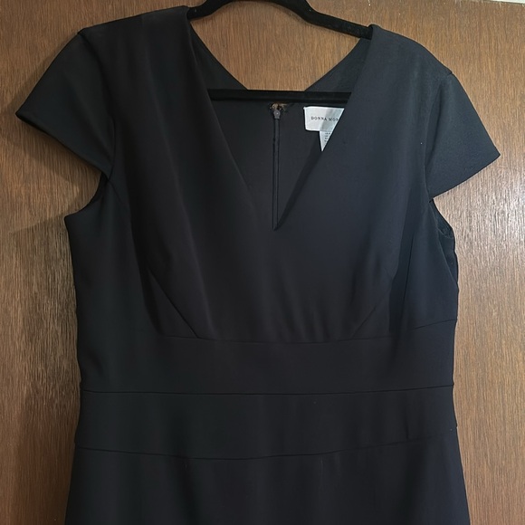 Navy Donna Morgan Dress - Picture 3 of 3